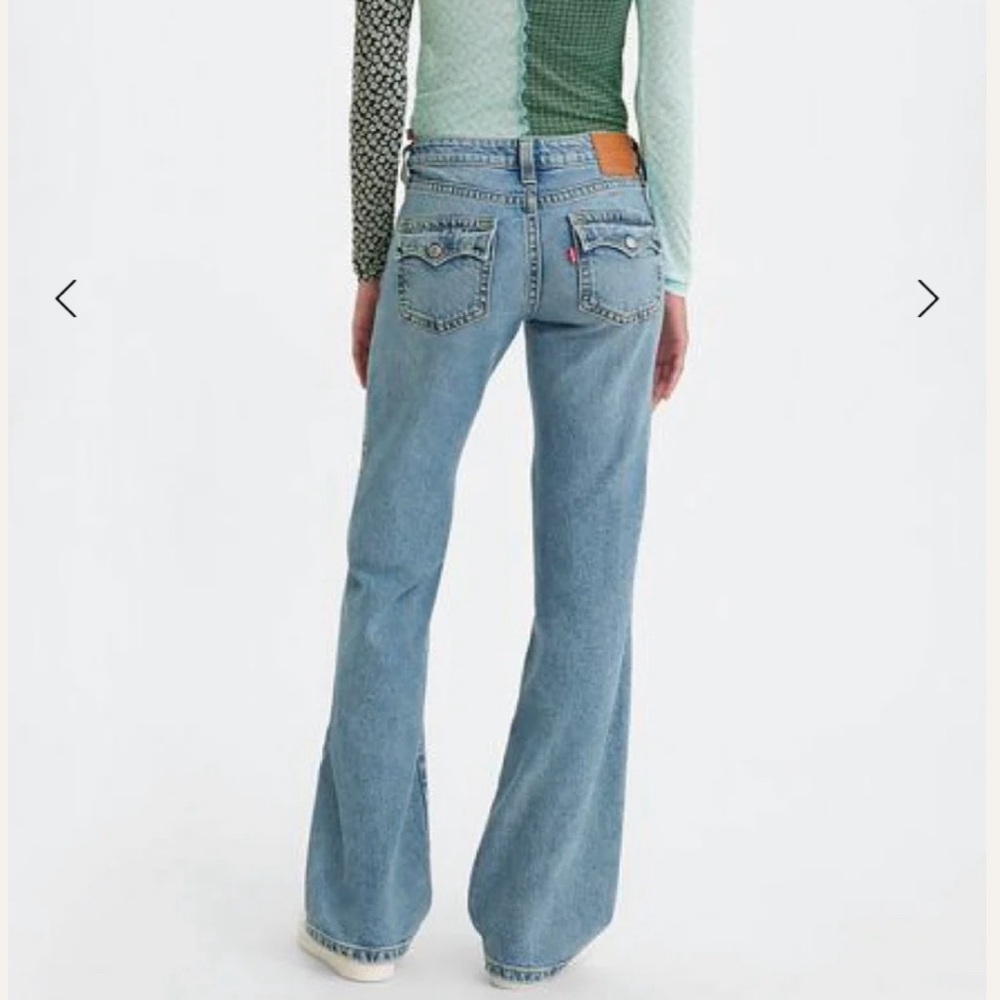 Levis low rise naughty bootcut jeans. Never worn